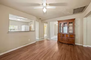422 N Wood St, Denton, TX 76209 - Photo 7