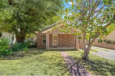 422 N Wood Street, Denton, TX 76209 - Photo 1