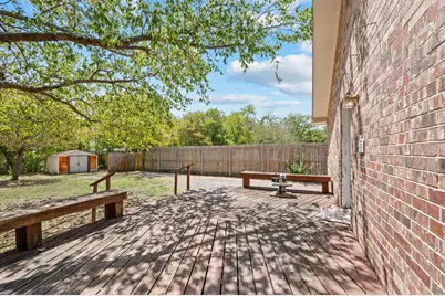 422 N Wood Street, Denton, TX 76209 - Photo 23