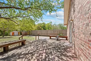 422 N Wood St, Denton, TX 76209 - Photo 23