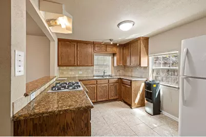 422 N Wood Street, Denton, TX 76209 - Photo 9
