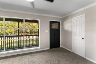 6000 Monterrey Dr, Fort Worth, TX 76112 - Photo 7