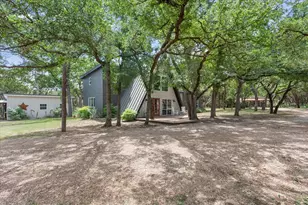 15988 Wortham Bend Rd, China Spring, TX 76633 - Photo 3