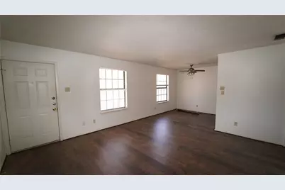 511 W Oak Street #12, Weatherford, TX 76086 - Photo 3