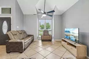 2225 Chapel Downs Dr, Arlington, TX 76017 - Photo 5