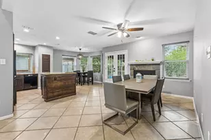 2225 Chapel Downs Dr, Arlington, TX 76017 - Photo 11
