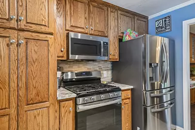 6404 Suncrest Court, North Richland Hills, TX 76180 - Photo 15