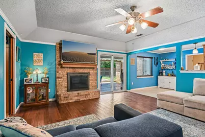 6404 Suncrest Court, North Richland Hills, TX 76180 - Photo 9