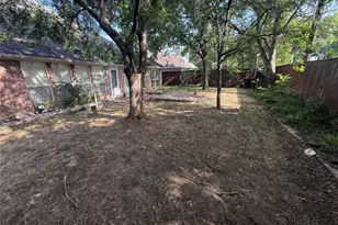 3607 Heatherbrook Dr, Arlington, TX 76001 - Photo 23