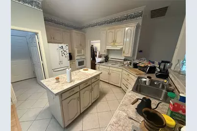 3607 Heatherbrook Drive, Arlington, TX 76001 - Photo 9