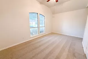 529 Olympia St, DeSoto, TX 75115 - Photo 13