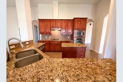 529 Olympia Street, DeSoto, TX 75115 - Photo 11