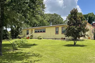 1666 US Hwy 84, Oakwood, TX 75855 - Photo 1