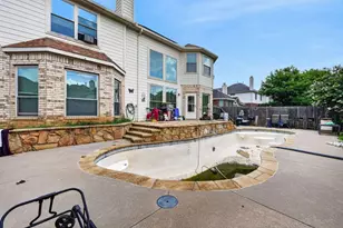 1411 Chateau Ln, Mansfield, TX 76063 - Photo 39