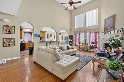 1411 Chateau Lane, Mansfield, TX 76063 - Photo 11