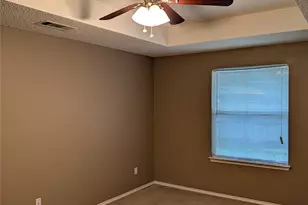 700 Flamingo Dr, Saginaw, TX 76131 - Photo 19