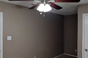 700 Flamingo Dr, Saginaw, TX 76131 - Photo 15