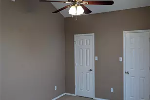 700 Flamingo Dr, Saginaw, TX 76131 - Photo 17