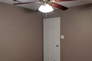 700 Flamingo Dr, Saginaw, TX 76131 - Photo 13