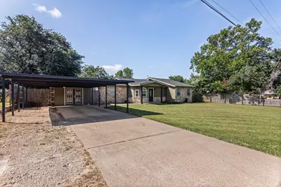 4403 Daugherty Court, Granbury, TX 76049 - Photo 3