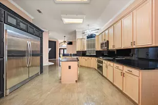 6906 Field Lark Dr, Arlington, TX 76002 - Photo 11