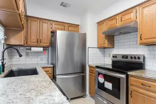 2426 Centaurus Dr, Garland, TX 75044 - Photo 9
