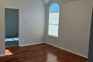 404 Belmont Ct, Lewisville, TX 75067 - Photo 15
