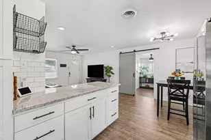 411 E Tucker Blvd, Arlington, TX 76010 - Photo 5