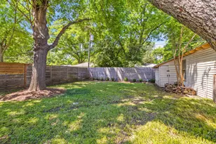 563 Hambrick Rd, Dallas, TX 75218 - Photo 29