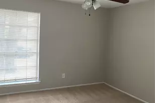 3210 Little River Dr, Dallas, TX 75241 - Photo 13