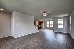 416 Jills Path, Seguin, TX 78155 - Photo 5