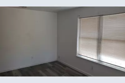 2111 R W Bivens Lane, Fort Worth, TX 76105 - Photo 7