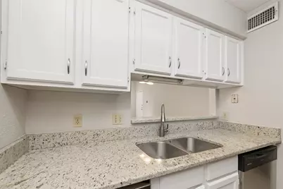 6900 Skillman Street #305, Dallas, TX 75231 - Photo 9
