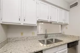 6900 Skillman St, Dallas, TX 75231 - Photo 9