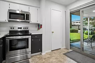 5300 Keller Springs, Dallas, TX 75248 - Photo 13