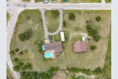 704 Land Of Goshen Drive, Springtown, TX 76082 - Photo 37