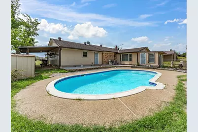 704 Land Of Goshen Drive, Springtown, TX 76082 - Photo 5