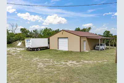 704 Land Of Goshen Drive, Springtown, TX 76082 - Photo 31