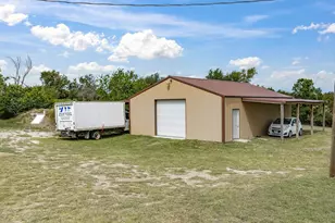 704 Land of Goshen Dr, Springtown, TX 76082 - Photo 31