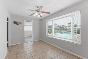 704 Land of Goshen Dr, Springtown, TX 76082 - Photo 17