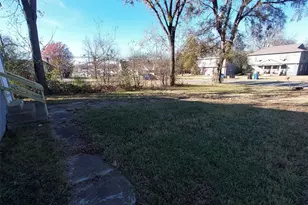 1222 W Morton St, Denison, TX 75020 - Photo 5