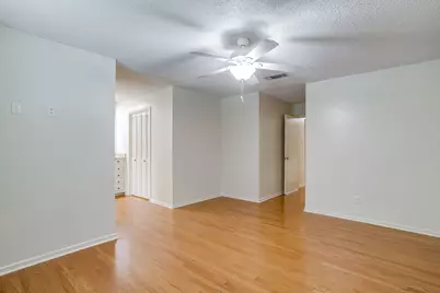 8520 Marys Creek Drive, Benbrook, TX 76116 - Photo 17
