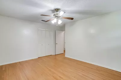 8520 Marys Creek Drive, Benbrook, TX 76116 - Photo 23