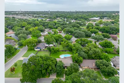 8520 Marys Creek Drive, Benbrook, TX 76116 - Photo 3