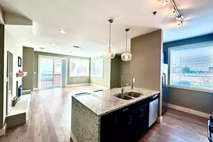 1320 May St, Fort Worth, TX 76104 - Photo 3