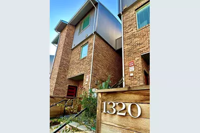 1320 May Street #206, Fort Worth, TX 76104 - Photo 1