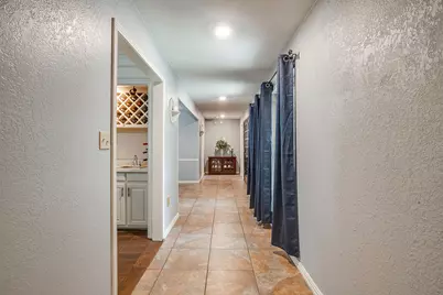 1800 Briarcrest Lane, Arlington, TX 76012 - Photo 3