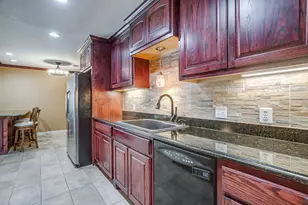 1800 Briarcrest Ln, Arlington, TX 76012 - Photo 13