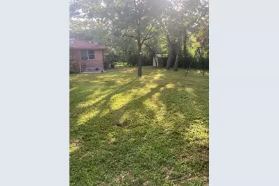 913 Lazy Lane, Bryan, TX 77802 - Photo 15