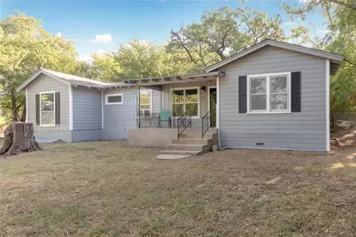 424 Wilshire Avenue, Azle, TX 76020 - Photo 1